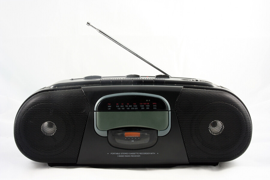 Von Kurbelradios bis zu modernen Stereoanlagen – die Geschichte des Radios